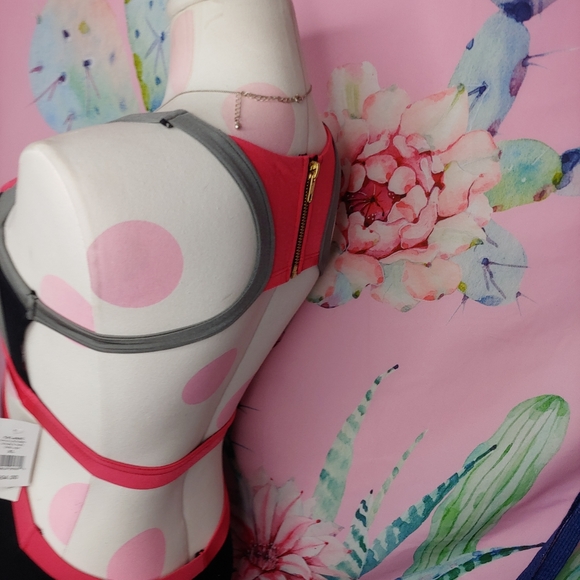 NEW 《 California Kisses 》 Black Cut Out Monokini One Piece Swim Dance Zip XL - Picture 10 of 16